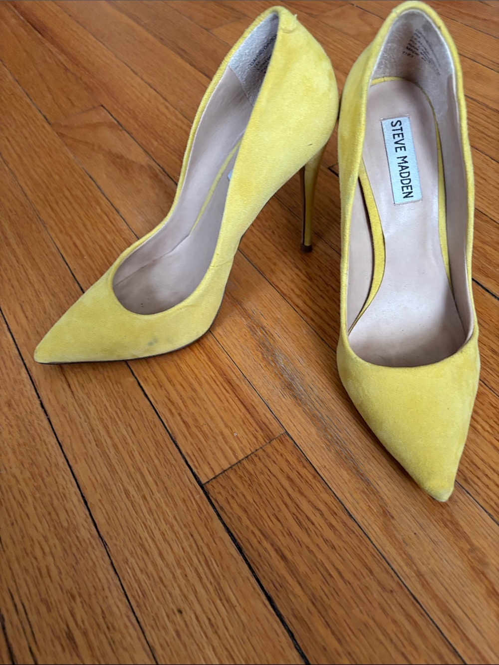 Steve Madden Yellow Suede Pointed Stiletto Pumps